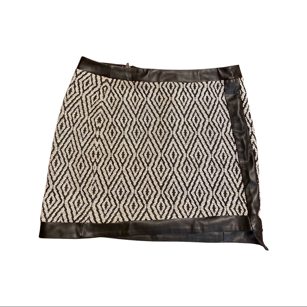 Ella Moss leather trim skirt, size small